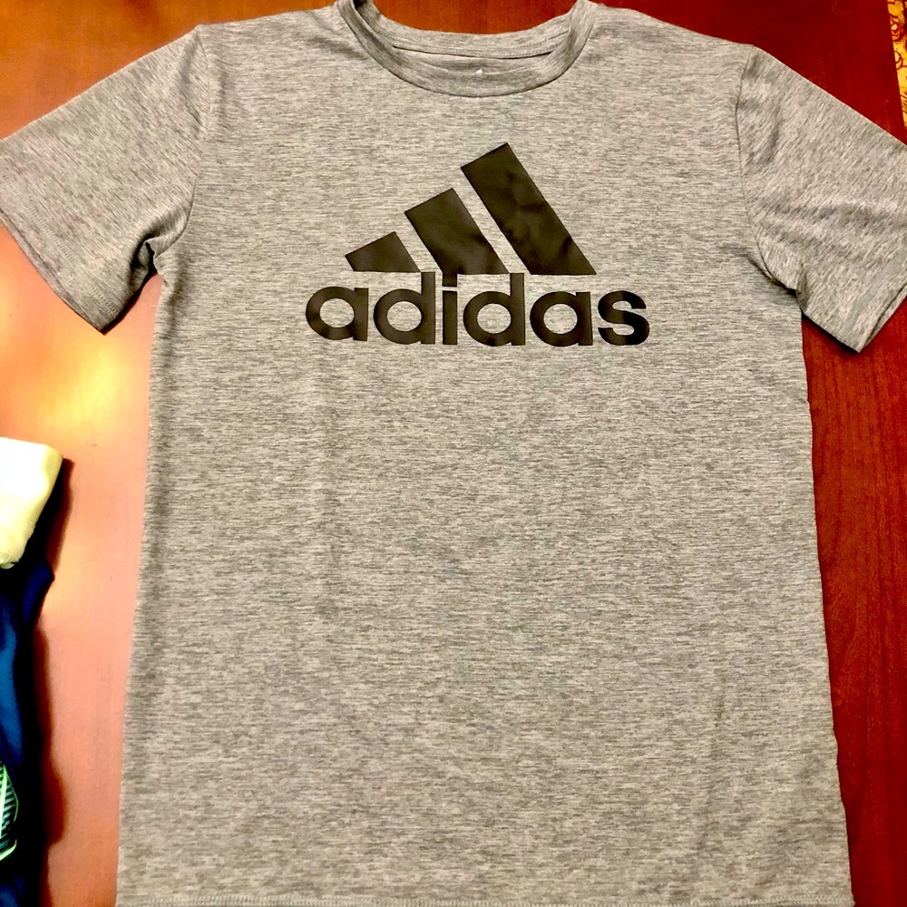 Adidas S/S dry fit t-shirt
